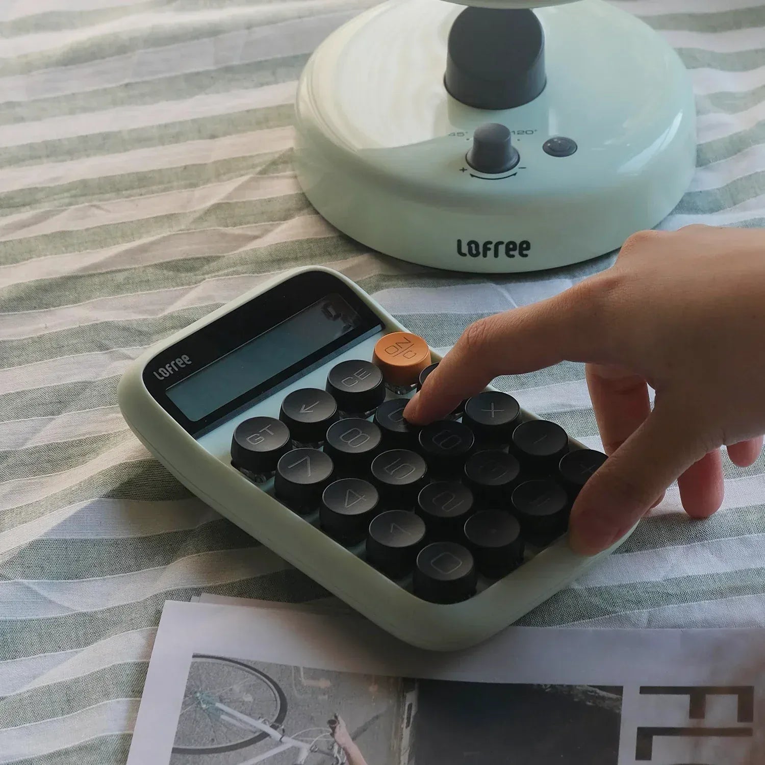 レトロ電卓 メカニカルスイッチ搭載｜Gateron青軸・10ビットLCD